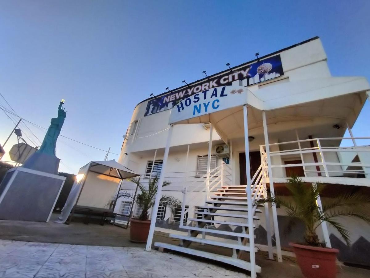 Hostal New York City Sonseca Zewnętrze zdjęcie
