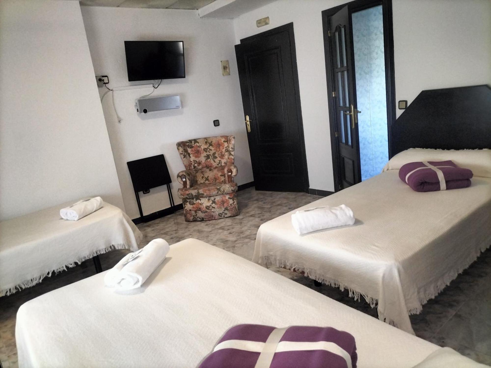 Hostal New York City Sonseca Zewnętrze zdjęcie