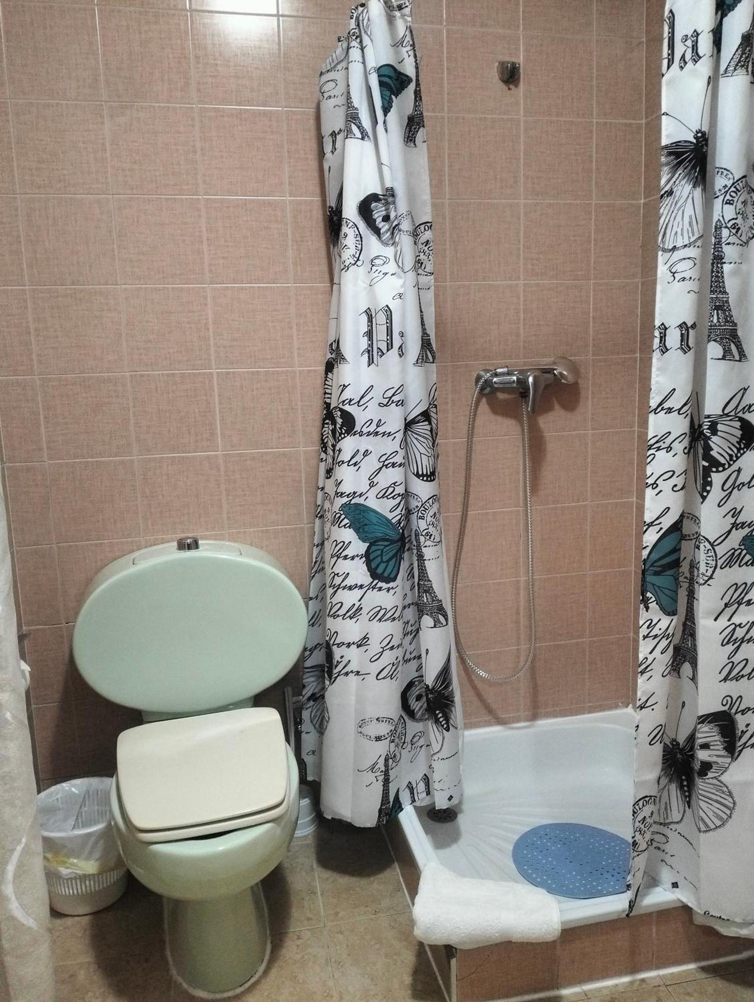 Hostal New York City Sonseca Zewnętrze zdjęcie